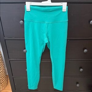 Lululemon Wunder Under Leggings 25”